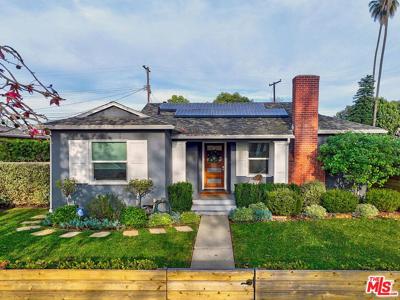 3188 S Bentley Avenue