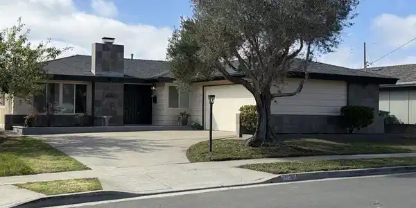 5782 Scripps