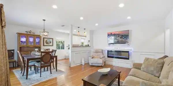 3632 W 157th Street