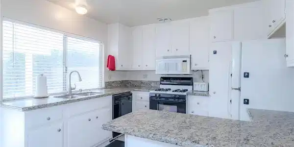 8812 Elgin