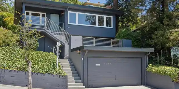 4050 Norton Ave