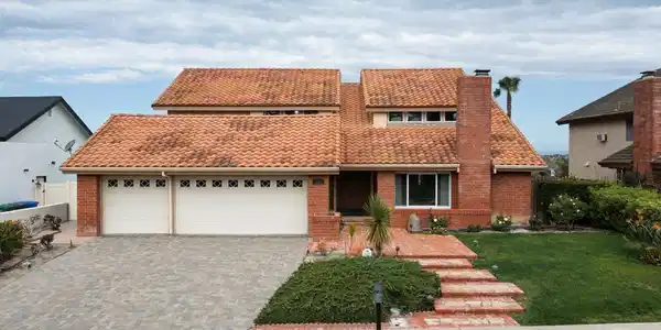 2120 Pintoresco Ct.