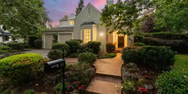 145 Gloria Circle