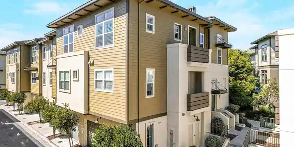 475 Landeros Dr