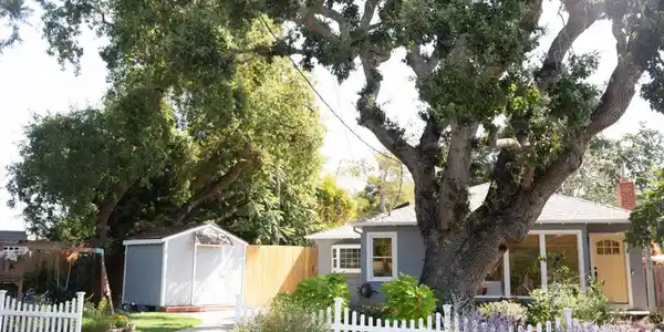 3751 Bay Road