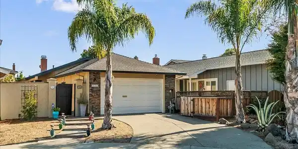 5148 Ipswich Ct