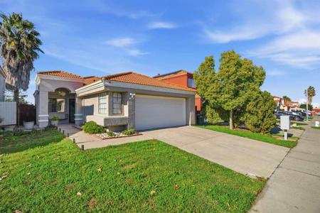 232 Case Dr