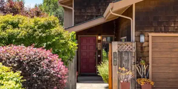 140 Vista Mar Court