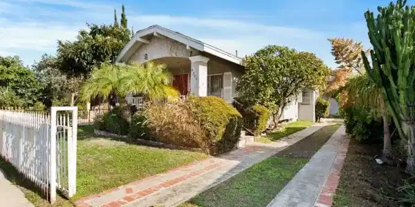 2308 Lime Avenue
