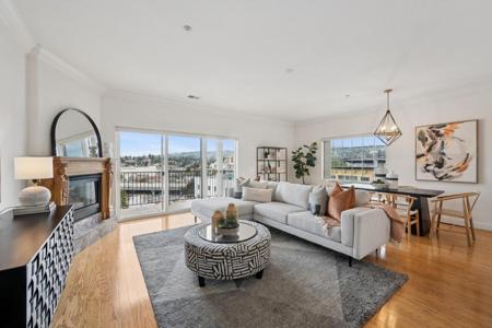567 Merritt Ave