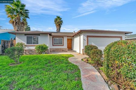 3784 Briarcliff Dr