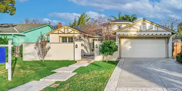 430 Juniper Court