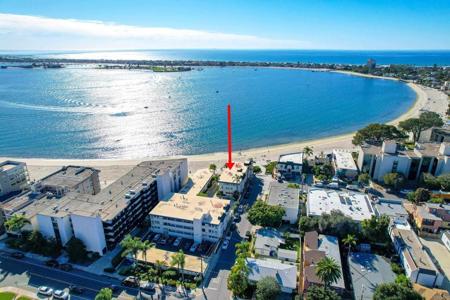 3920 Riviera Drive