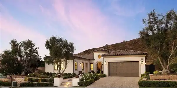 33166 Paseo Celestial
