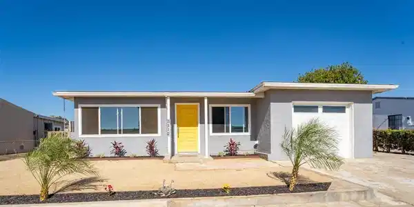 3112 Luna Ave