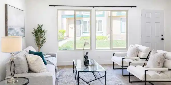 27799 Del Norte Court