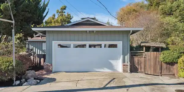 1769 Walnut