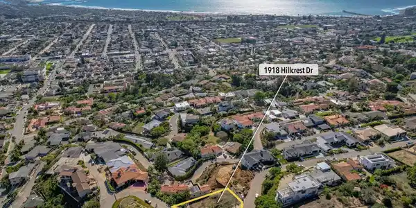 1918 Hillcrest Drive