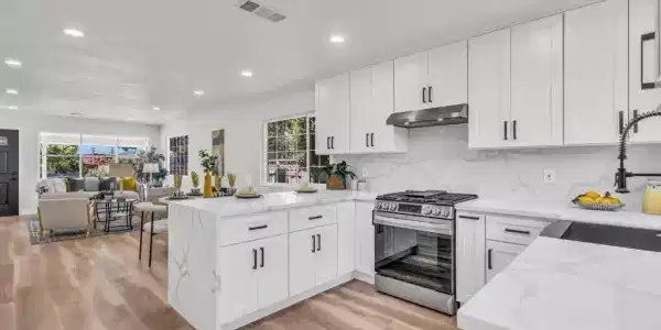 4708 Portola Dr