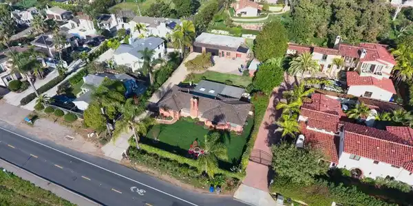 215 N Vulcan Drive