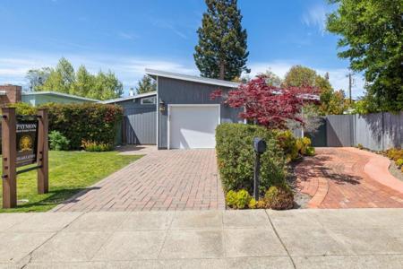342 Carolina Lane