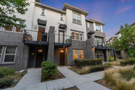 555 San Martin Terrace
