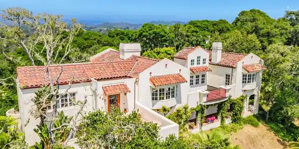 425 Vista Del Mar Drive
