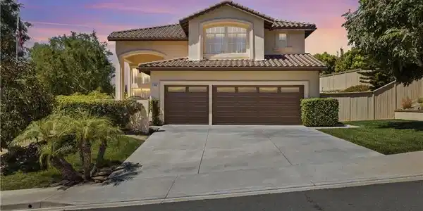 19 Stonebrook