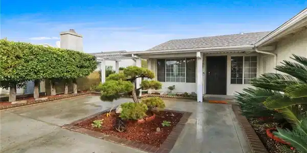 1375 Oakhorne Drive