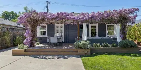 1341 Valota Road