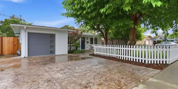 275 Beechnut Avenue