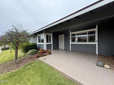 137 E Garden Green
