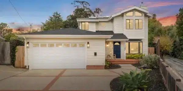 1127 Galvez Drive