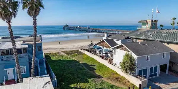 986 Ocean Lane Lane