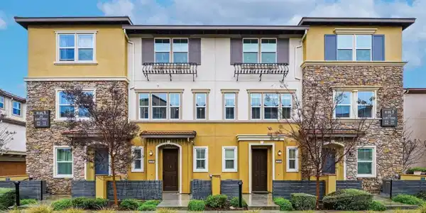 3140 Blanco Terrace
