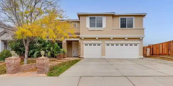 3773 Pintail Dr