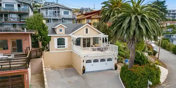 2620 Koa Ave.