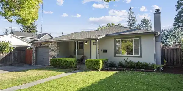 366 Alexander Avenue