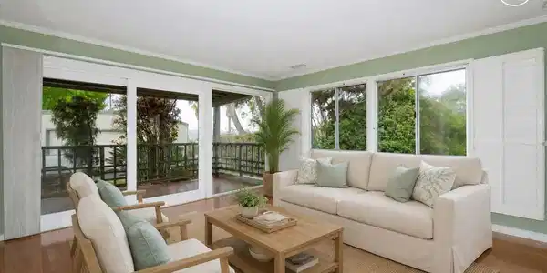 3621 Vista Campana S