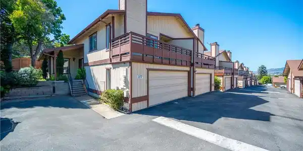 277 Hillcrest Drive