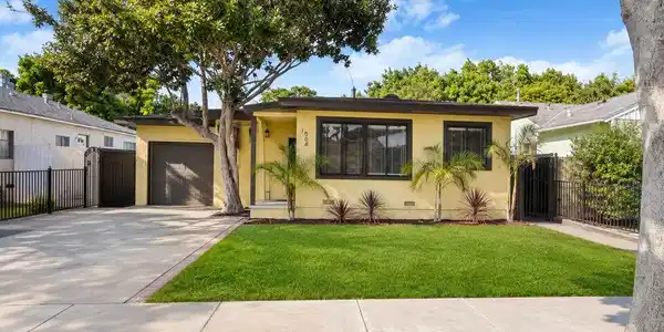 606 Phelan Lane