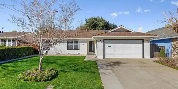 2270 De Paul Place
