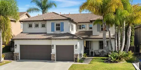 3231 Canyon View Dr