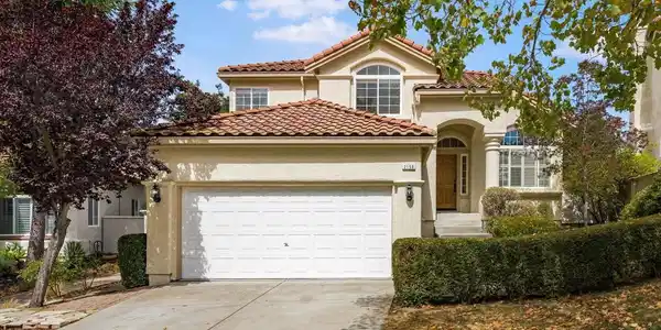 2156 Bluerock Cr