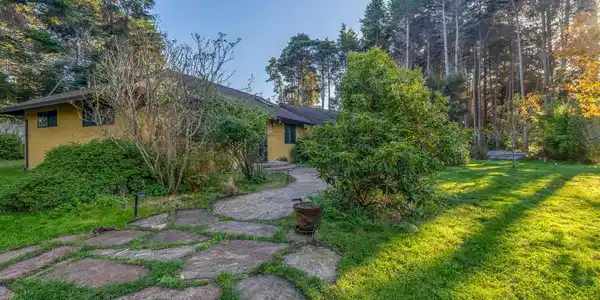 19204 Benson Lane