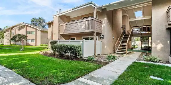 8877 Lauderdale Court