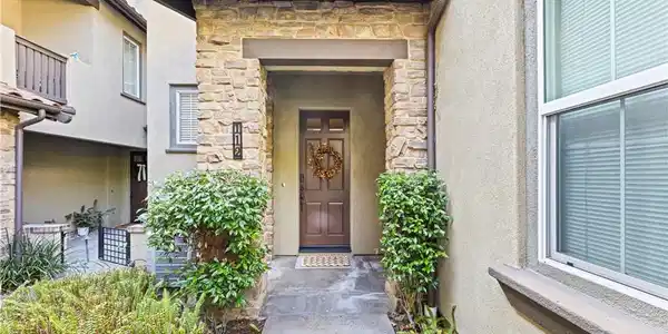 112 Coral Rose