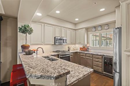 1901 E Ocean Boulevard