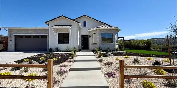 6600 Valle Verde Lane