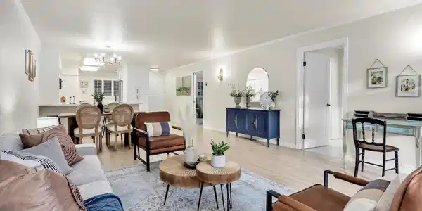 2600 Torrey Pines Rd